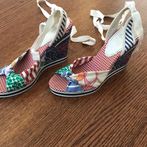Coach Wedges - Picture 2 of 4